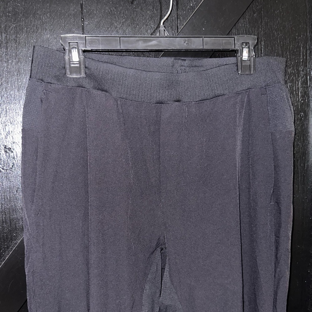 Lululemon In Mind Pant 30” Athleisure Activewear Exercise Gym Sweatwicking Sz L - Picture 5 of 13